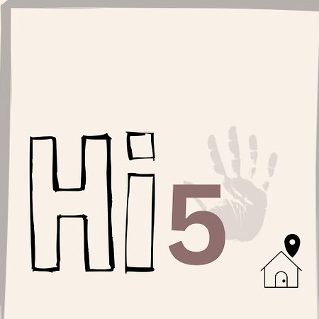 Hi5 Rooms Tiranë Luaran gambar